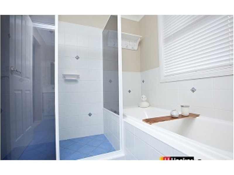 10 Whiteley Street, Conder ACT 2906