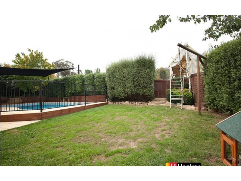 10 Whiteley Street, Conder ACT 2906