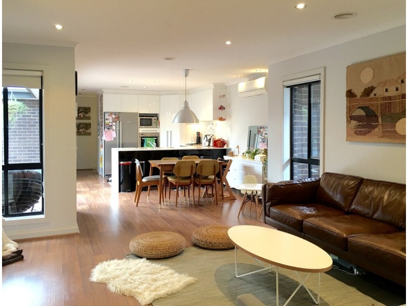 8 Donald Horne, Franklin ACT 2913