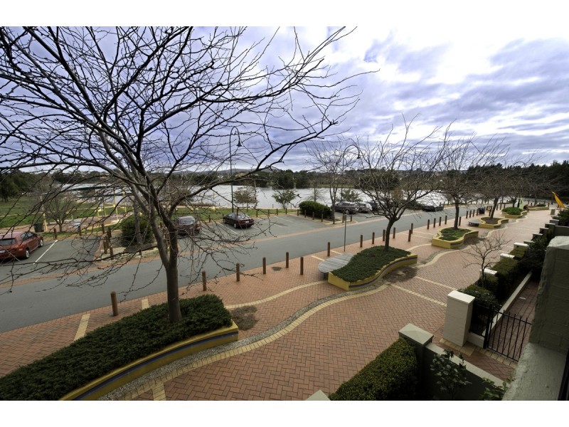 61 Strayleaf Crescent, Gungahlin ACT 2912