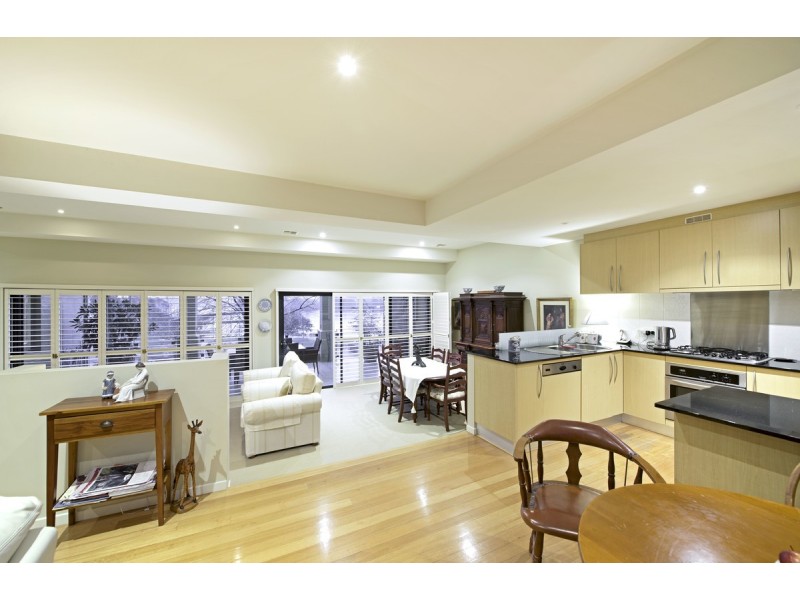 61 Strayleaf Crescent, Gungahlin ACT 2912