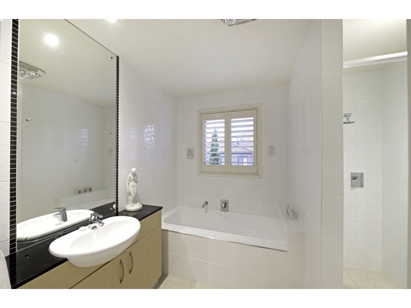 61 Strayleaf Crescent, Gungahlin ACT 2912