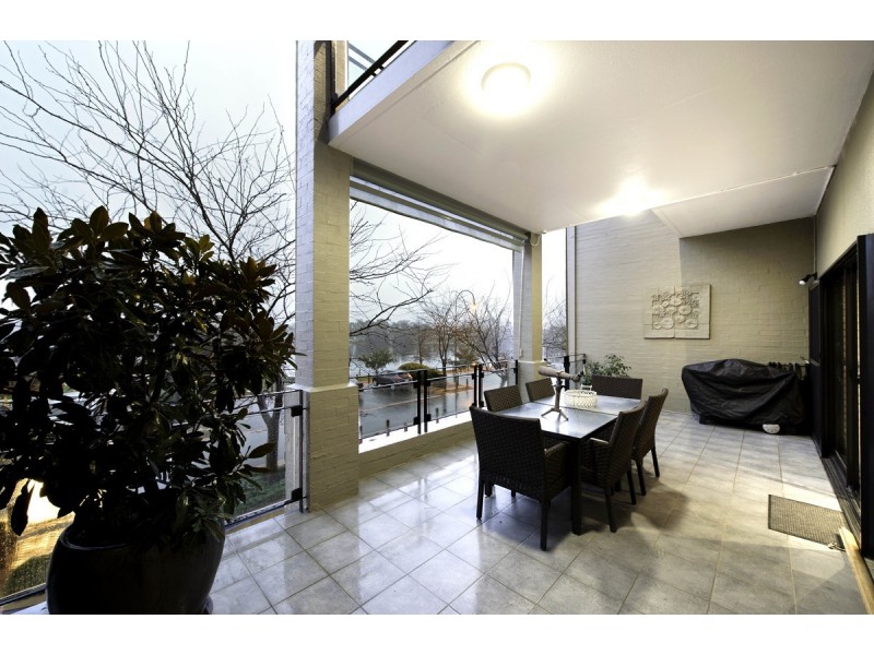 61 Strayleaf Crescent, Gungahlin ACT 2912