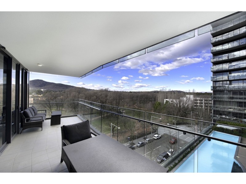 607/240 Bunda Street, City ACT 2601