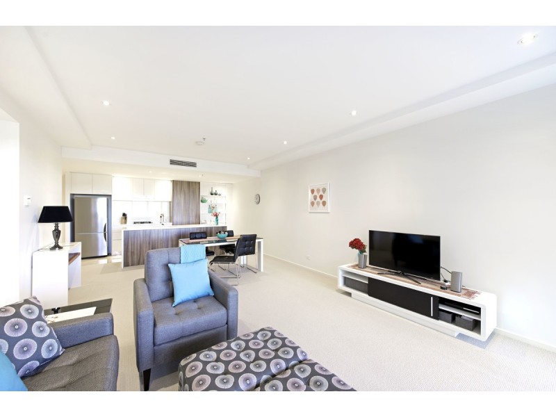 607/240 Bunda Street, City ACT 2601