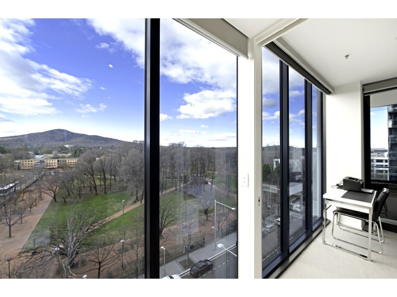 607/240 Bunda Street, City ACT 2601