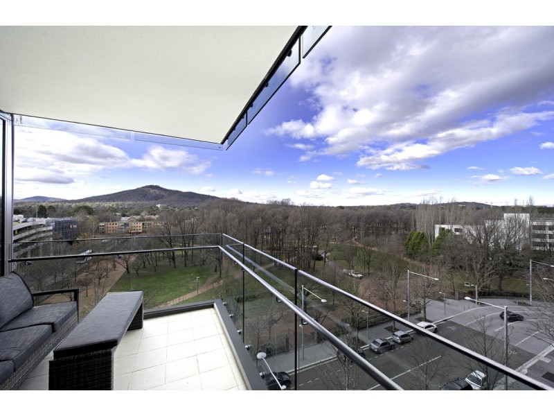 607/240 Bunda Street, City ACT 2601