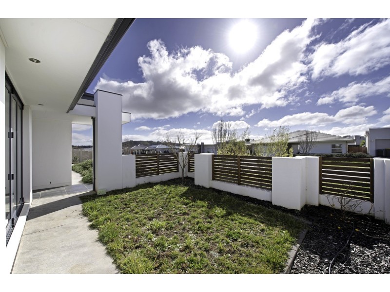 12 Arcadia Street, Crace ACT 2911