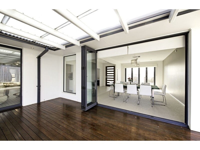 12 Arcadia Street, Crace ACT 2911