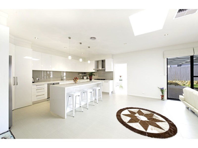 12 Arcadia Street, Crace ACT 2911