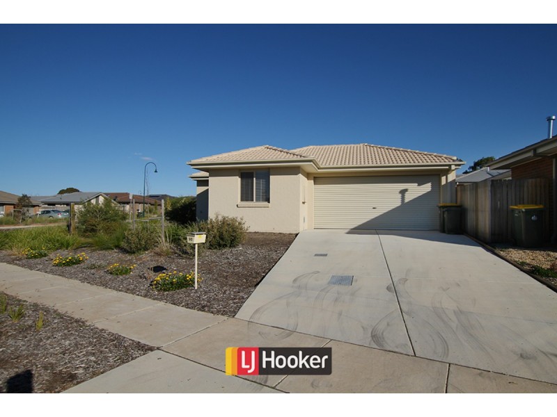 98 Refshauge Crescent, Macgregor ACT 2615