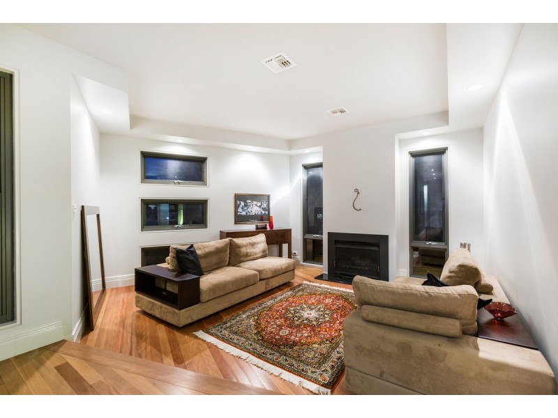 11 Bolger Place, Kambah ACT 2902
