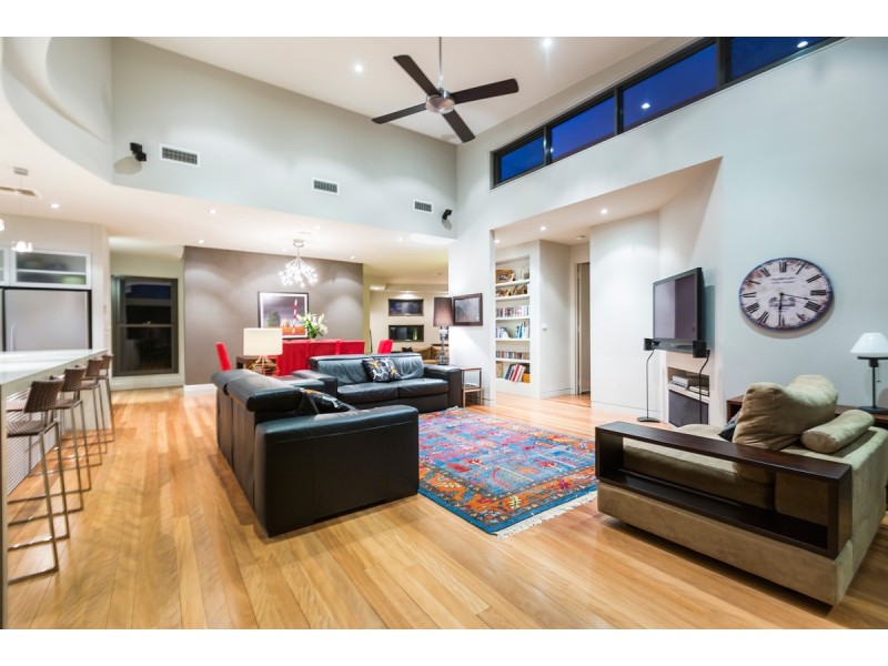 11 Bolger Place, Kambah ACT 2902