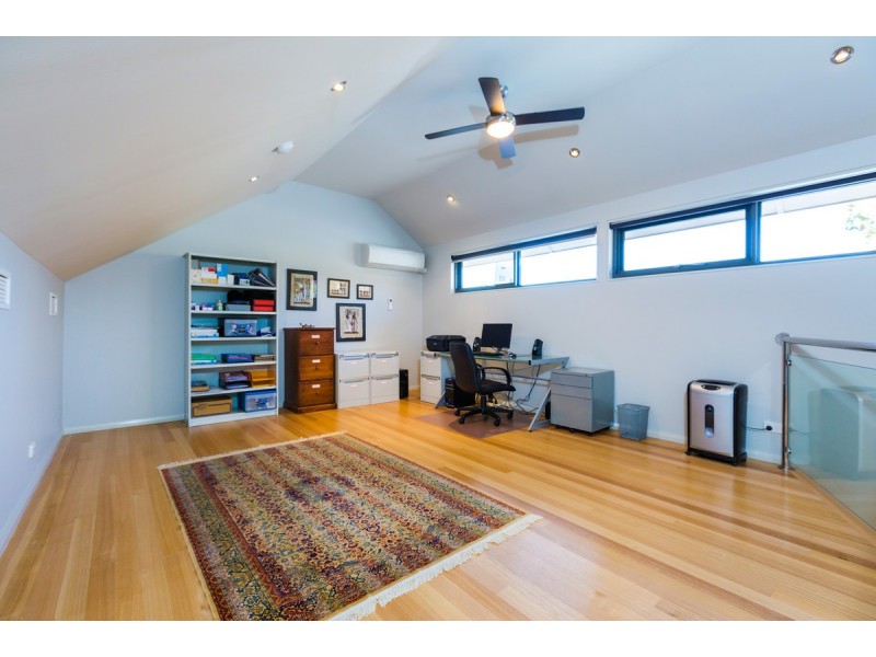 11 Bolger Place, Kambah ACT 2902