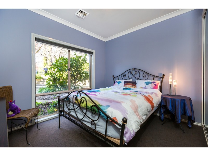 11 Bolger Place, Kambah ACT 2902