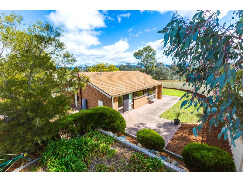 6 Herington Street, Gowrie ACT 2904