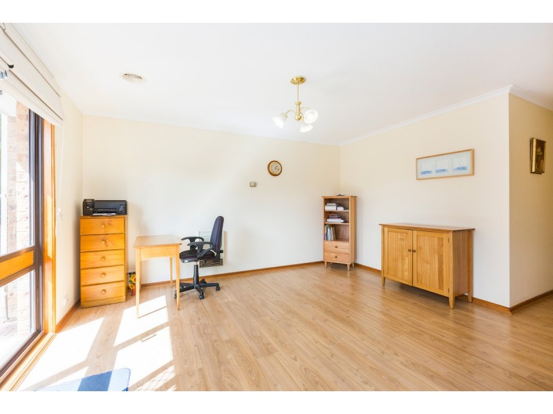 6 Herington Street, Gowrie ACT 2904