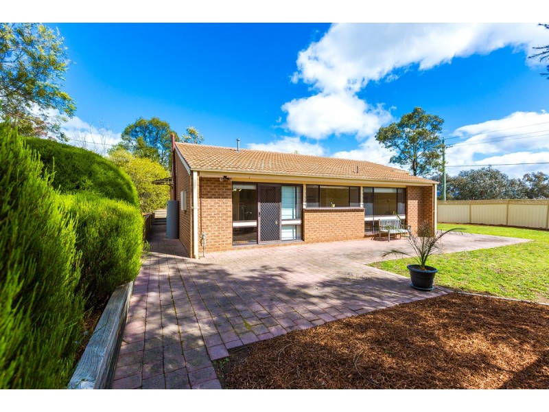 6 Herington Street, Gowrie ACT 2904