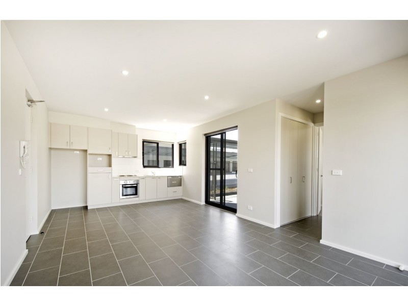 8/47 Abena Avenue, Crace ACT 2911