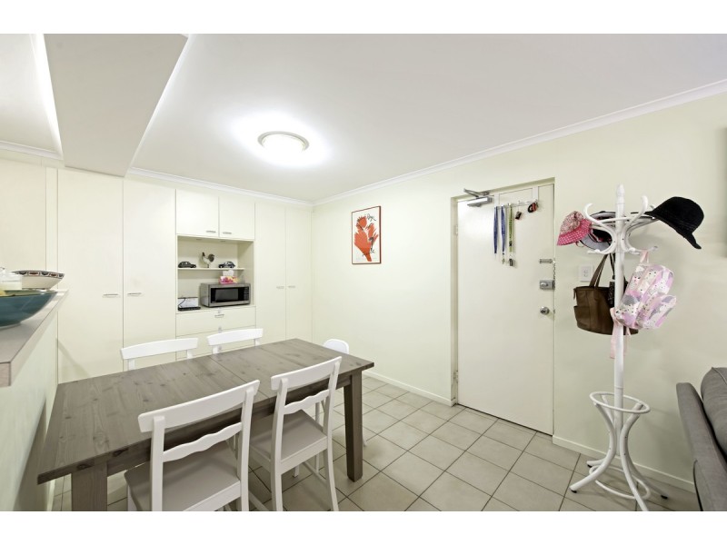 18/10 Ovens Street, Griffith ACT 2603