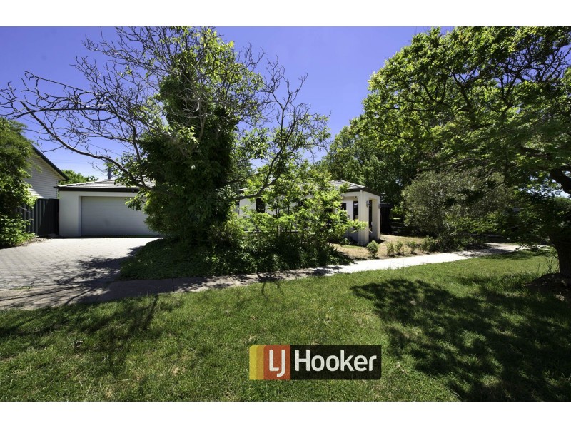22 Mindarie Street, Narrabundah ACT 2604
