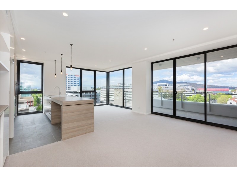 51/45 West Row, City ACT 2601