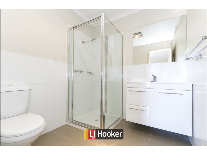 30 Mapleton Avenue, Harrison ACT 2914