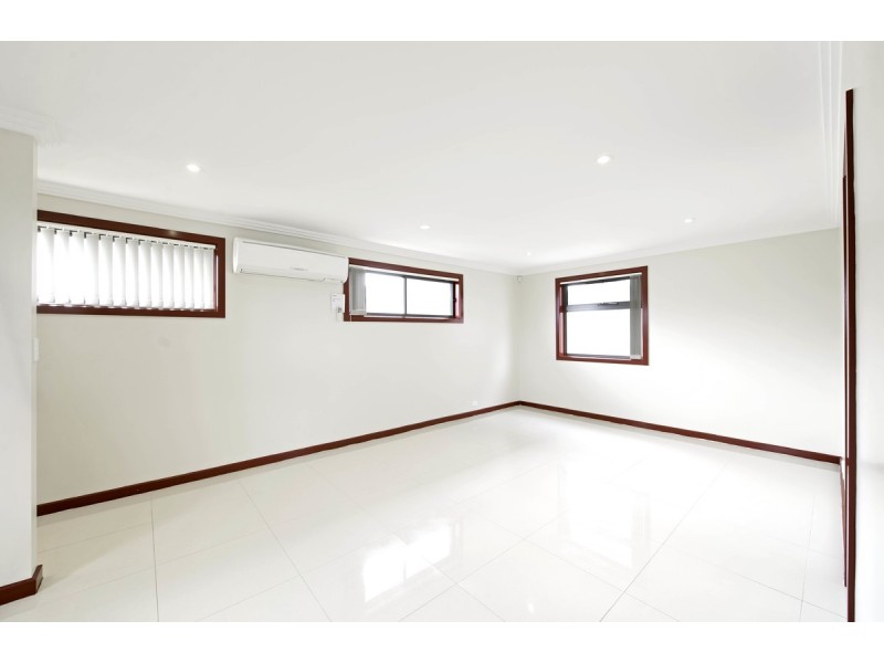 87C Sarre Street, Gungahlin ACT 2912