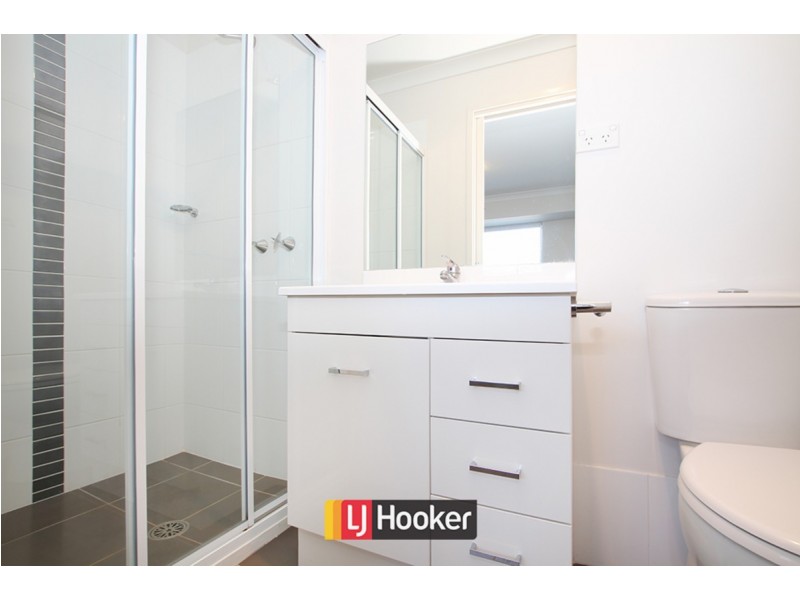 98 Refshauge Crescent, Macgregor ACT 2615