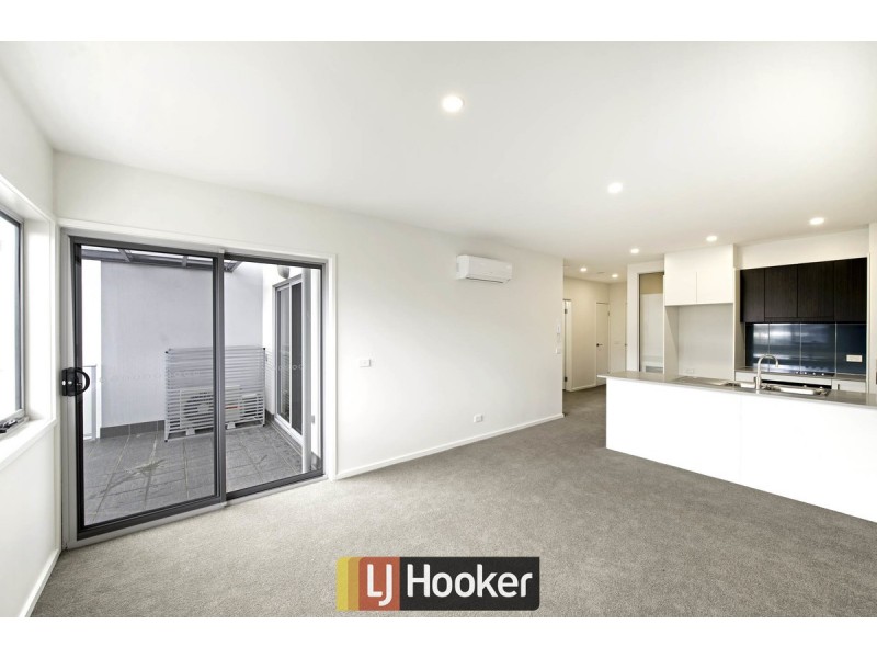 125/230 Flemington Road, Harrison ACT 2914