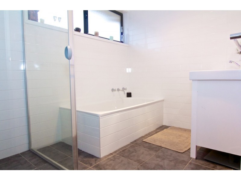 4 Elabana Street, Harrison ACT 2914