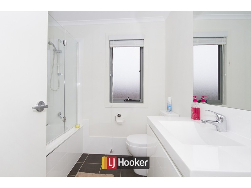 24/12 Helby Street, Harrison ACT 2914