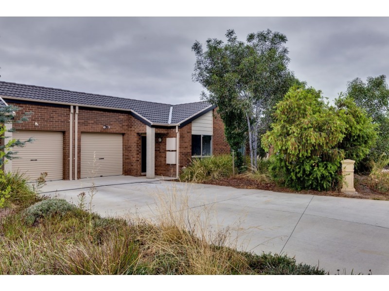 13 Little John Lane, Franklin ACT 2913