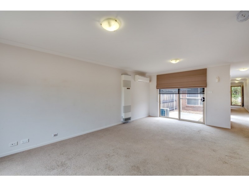 13 Little John Lane, Franklin ACT 2913