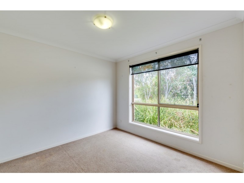 13 Little John Lane, Franklin ACT 2913