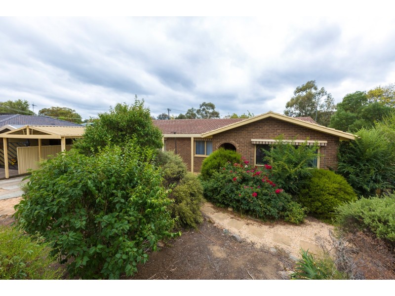 13 Battersby Circuit, Kambah ACT 2902