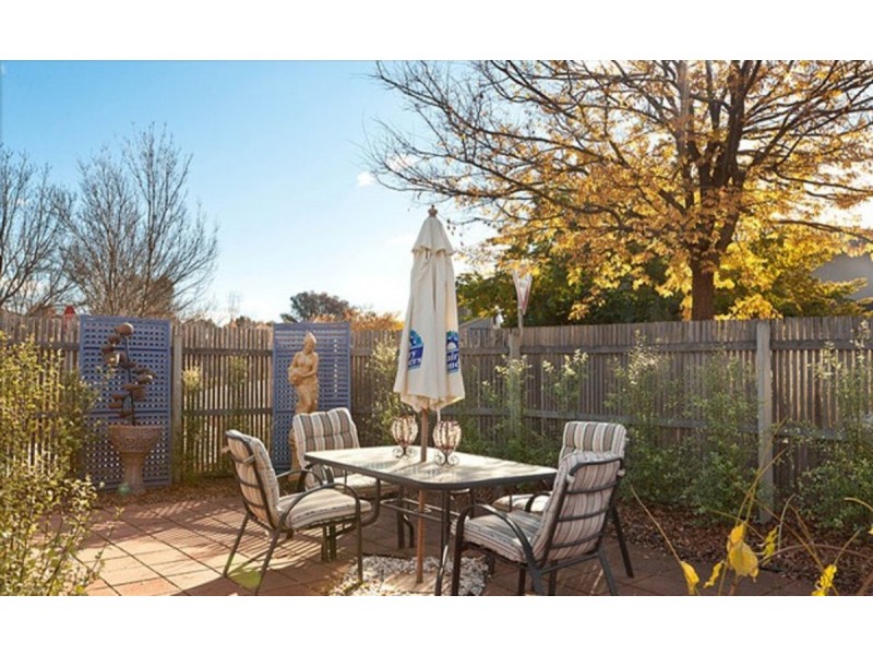 72/50 Ellenborough Street, Lyneham ACT 2602