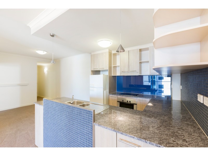 211/16 Moore Street, City ACT 2601