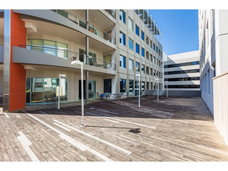 211/16 Moore Street, City ACT 2601