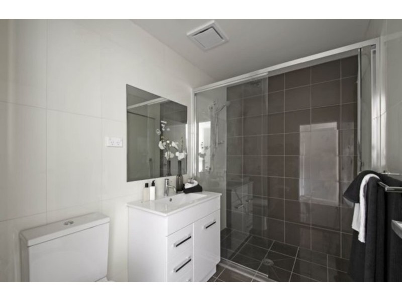 50/39 Jerrabomberra Avenue, Narrabundah ACT 2604