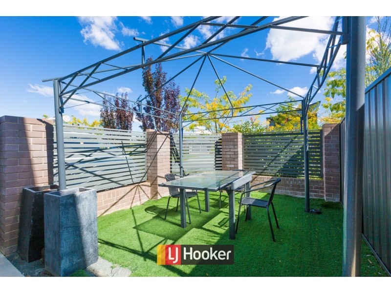 21B Manning Clark Crescent, Franklin ACT 2913