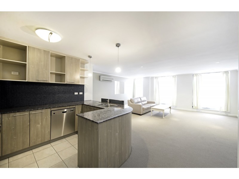 607/16 Moore Street, City ACT 2601