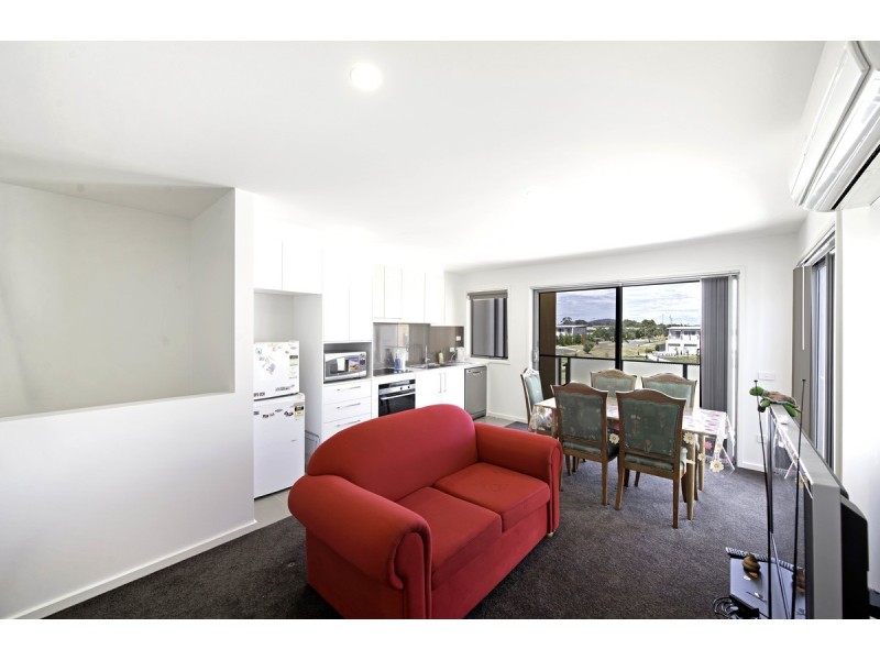 2/6 Sapling Street, Harrison ACT 2914