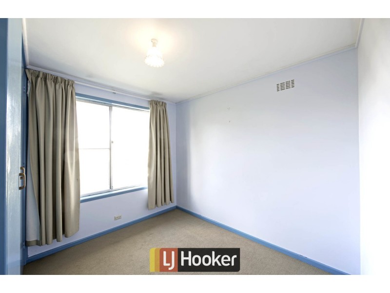 10 Bennelong Crescent, Macquarie ACT 2614