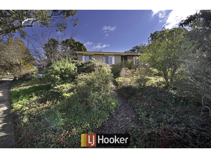 10 Bennelong Crescent, Macquarie ACT 2614