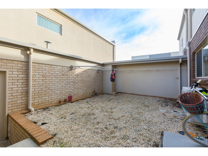 62/64 Kings Canyon Street, Harrison ACT 2914