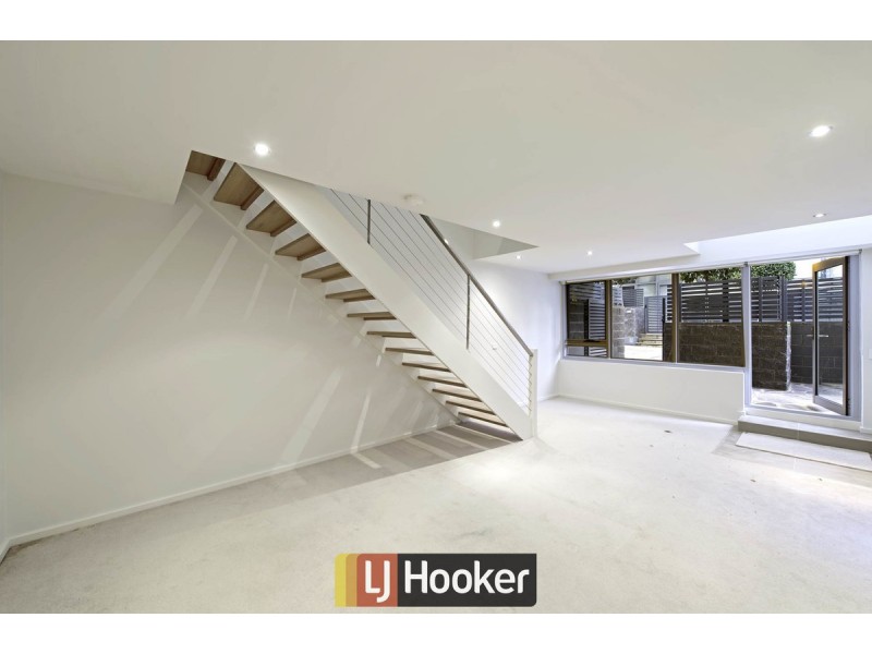 5/2 The Mews, City ACT 2601