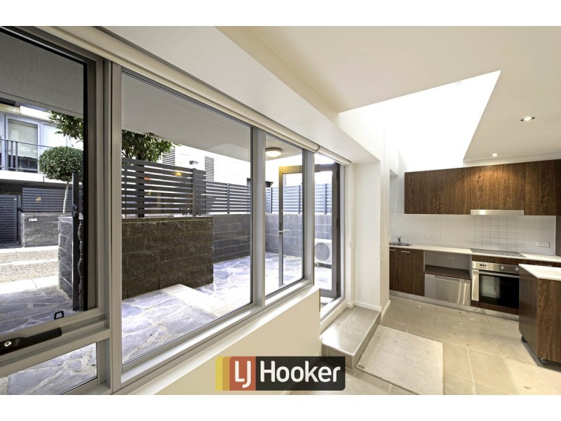 5/2 The Mews, City ACT 2601