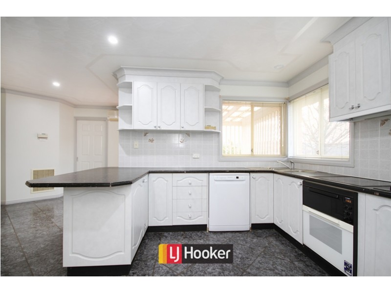 16 Paul Coe Crescent, Ngunnawal ACT 2913