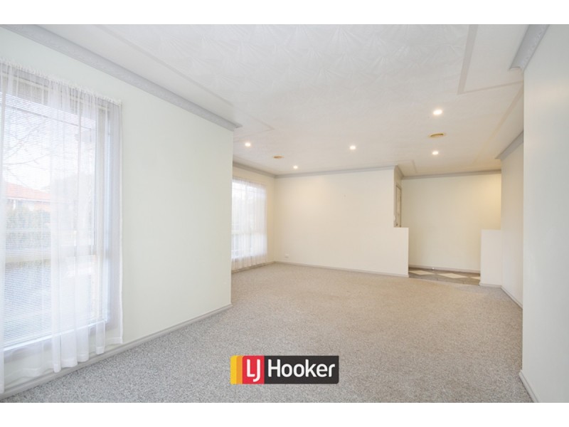 16 Paul Coe Crescent, Ngunnawal ACT 2913